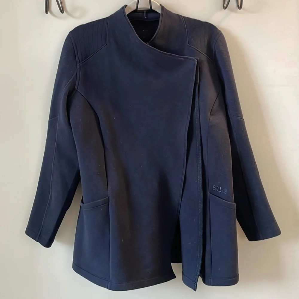 5.11 Tactical Audrey crossover wrap lightweight jacket navy blue women’s medium - Picture 2 of 5